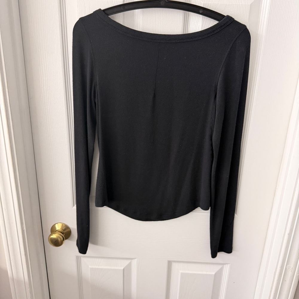 lululemon Hold Tight Boatneck Long-Sleeve Shirt size 6 - Picture 3 of 4